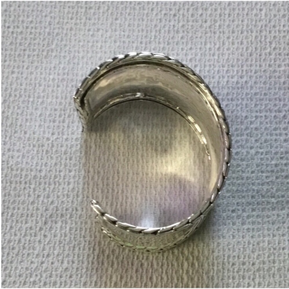 JOHN HARDY PALU WIDE CONCAVE HAMMERED CUFF BRACELET JH 925 STERLING SILVER - Picture 6 of 14